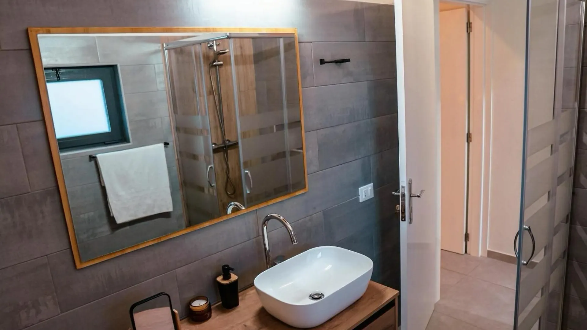 Tropical Suite 22 B Santa Maria 0*,  Capo Verde